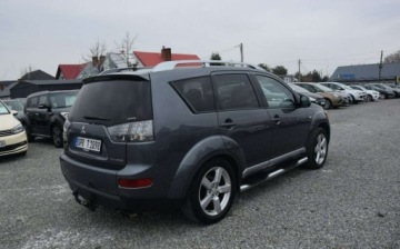Mitsubishi Outlander II 2.0 DID DOHC 140KM 2007 Mitsubishi Outlander 2.0D 7-Osobowy 4x4 Klima Hak Skora Bez Korozji Sprowa, zdjęcie 12
