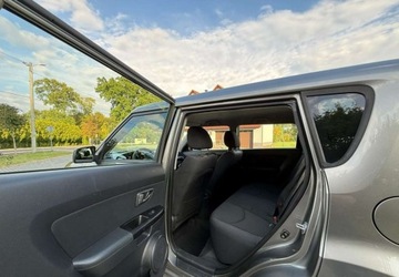 Kia Soul I Crossover 1.6 CRDI VGT 128KM 2011 Kia Soul Kia Soul 1.6 CRDi L 1.6 Diesel 128KM, zdjęcie 15