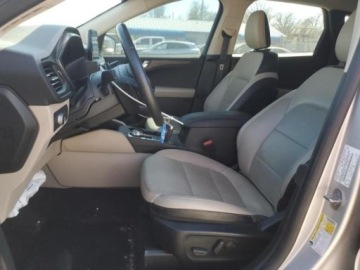 Ford Escape III 2020 Ford Escape Titanium 2.0 Benzyna 250KM, zdjęcie 7