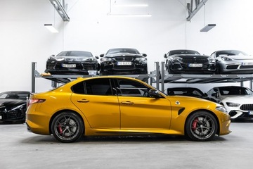 Alfa Romeo Giulia II Sedan Facelifting 2.9 Turbo 510KM 2022 Alfa Romeo Giulia Quadrifoglio 510 KM. FV 23%., zdjęcie 5