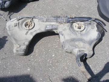 NÁDRŽ PALIVA BMW E46 2,0D KOMBI