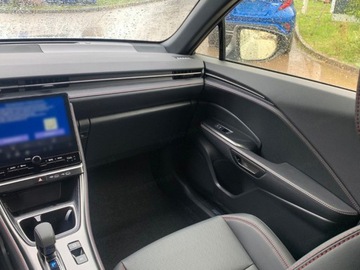 Lexus LBX 1.5 Hybrid 136KM 2025 Od ręki - Emotion 1.5 Hybrid 136KM | Podgrzewane fotele!, zdjęcie 8