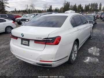 BMW Seria 7 G11-G12 2020 BMW Seria 7 2020 BMW 740I 3.0 Benzyna 335KM, zdjęcie 9