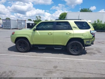 Toyota 2023 Toyota 4-Runner Trd Off Road Premium 2023 4.0l 4.0 Benzyna 270KM, zdjęcie 2