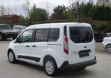 Ford Tourneo Connect II Standard 1.0 Ecoboost 100KM 2017 Ford Tourneo Connect 1.0 Eco Bost Oplacony Sup..., zdjęcie 7