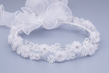 Wianek komunijny biały z perełkami,cyrkoniami141