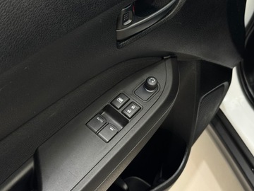 Suzuki Vitara III 2021 Suzuki Vitara SHVS / 1 właściciel / Salon Polska /, zdjęcie 18