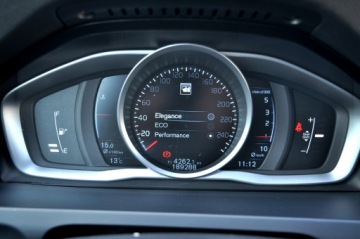 Volvo V60 I Kombi Facelifting 1.6 D2 115KM 2014 Volvo V60 Ocean Race Led Navi Skóra Full Opcja, zdjęcie 17