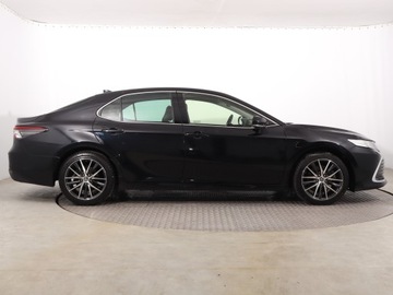 Toyota Camry IX Sedan 2.5 Hybrid Dynamic Force 218KM 2021 Toyota Camry 2.5 Hybrid, Salon Polska, zdjęcie 5