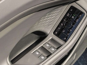 Audi A6 C8 Limousine Plug-In Facelifting 2.0 50 TFSI e 299KM 2025 AUDI A6 e-Hybrid quattro Sedan (299 KM) 2025, zdjęcie 12