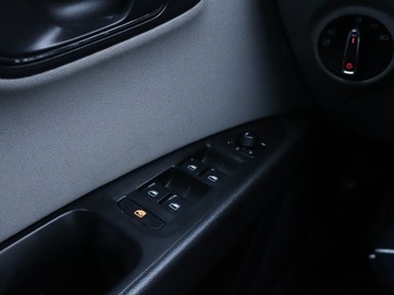 Seat Leon III ST 1.6 TDI CR 105KM 2015 Seat Leon 1.6 TDI, Salon Polska, Serwis ASO, zdjęcie 17