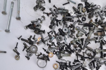 Болты крепления рамы PIAGGIO MP3 300 YOURBAN