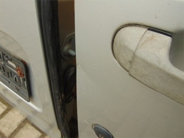 FORD CONNECT ПРАВЫЕ ДВЕРИ, ЗАДНИЕ, КРЫЛЬЯ В КОМПЛЕКТЕ