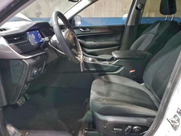 Jeep Grand Cherokee V 2023 Jeep Grand Cherokee Laredo 2023 3.6 Benzyna 293KM, zdjęcie 7