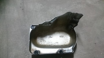 Чехол закрывает YAMAHA XVS 650 DRAG STAR.