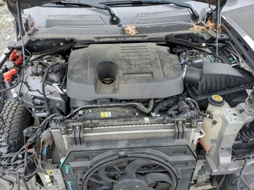 Land Rover Defender IV (L663) 2020 Land Rover Defender 110 HSE 2020 3.0 Benzyna 395KM, zdjęcie 6