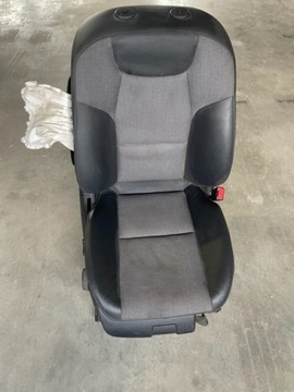 Mercedes w204 c klasa fotel półskóra amg prawy