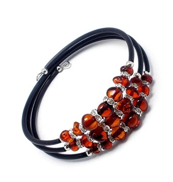 БРАСЛЕТ С БАЛТИЙСКИМ ЯНТАРЕМ