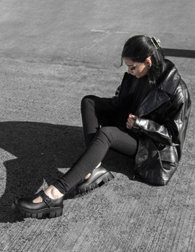 Półbuty na platformie Altercore Jane 37