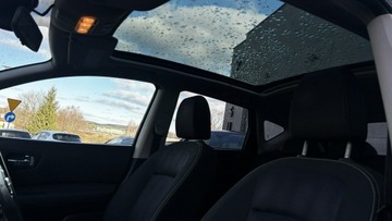 Nissan Qashqai I Crossover 2.0 140KM 2011 Nissan Qashqai 2.0 Benzyna 140 KM Automat Panorama, zdjęcie 12