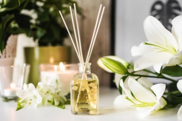 Dyfuzor zapachowy OLENTIA MAGNOLIA 90ml