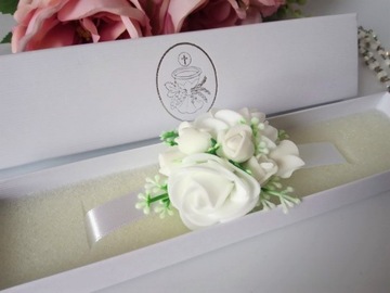 K 100 Ручной букет Котыльон в коробке ПРИЧИНЕНИЕ