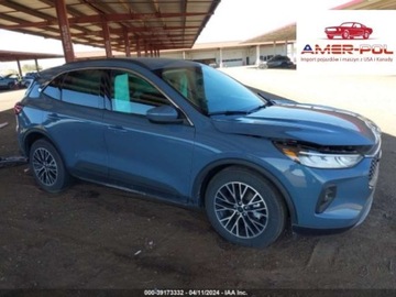 Ford Escape III 2023 Ford Escape 2023r, PHEV, 2.5L, 4x4 2.5 Benzyna 200KM