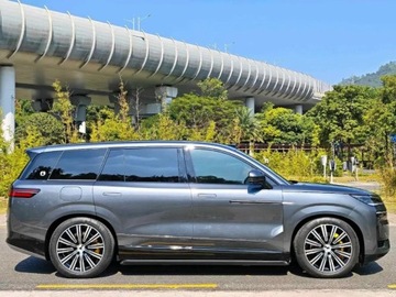  Denza N9 Denza N9 Flagship 2.0 Hybryda 925KM, zdjęcie 5