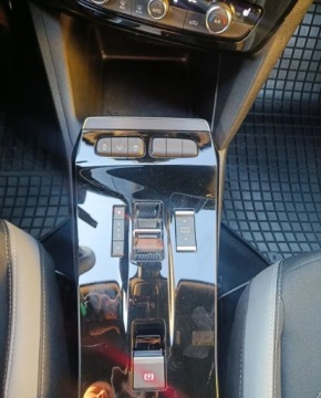 Opel Mokka II SUV 1.2 Turbo 130KM 2024 Opel Mokka 1.2 Benzyna 130KM, zdjęcie 11