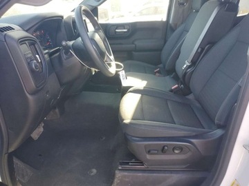 Chevrolet Silverado II 2024 Chevrolet Silverado C1500 Custom 2024 2.7 Benzyna 310KM, zdjęcie 7