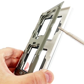 Двойная белая стеклянная рамка для модулей MIUUN