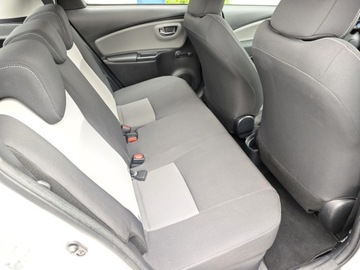 Toyota Yaris III Hatchback 5d Facelifting 2017 1.5 Hybrid 100KM 2018 TOYOTA YARIS HYBRYDA, zdjęcie 15
