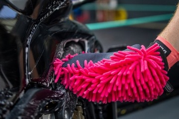 Muc-Off 20411 Перчатка для мытья из микрофибры 2-в-1