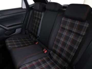 Volkswagen Polo VI GTI 2.0 TSI 200KM 2019 Volkswagen Polo DSG klima auto App-Connect /, zdjęcie 16