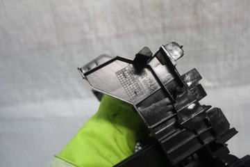 КОРЗИНА РАДИО AUDI A4 B5 8D0858005T