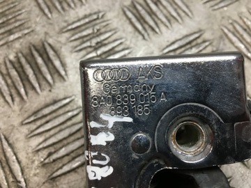 AUDI 80 B4 ZÁMEK LEVÝ ZADNÍ KOMBI 8A0839015A