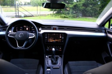 Volkswagen Passat 2022 Volkswagen Passat 2.0 TDI ELEGANCE DSG COMBI Serwisowany Bezwypadkowy Ladn, zdjęcie 37