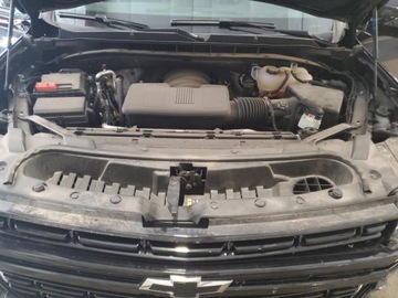 Chevrolet Tahoe GMT900 2023 Chevrolet Tahoe K1500 RST 2023 5.3L 5.3 Benzyna 355KM, zdjęcie 6