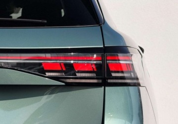 Volkswagen Passat B8 Variant Facelifting 2.0 TDI SCR 150KM 2024 Volkswagen Passat Variant Reflektory IQ Light Matrix Masaz Alcantara Sa, zdjęcie 12