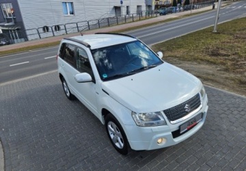Suzuki Grand Vitara II SUV 5d Facelifting 1.9 DDiS 129KM 2012 Suzuki Grand Vitara LIFT 1.9Diesel 130KM 4x4 Biala Perla 5-Drzwi Navi 1.9, zdjęcie 24