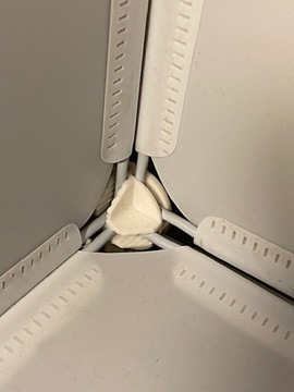 УГЛОВОЙ РАЗЪЕМ ДЛЯ МОДУЛЬНОГО ГАРДЕРОБНОГО ШКАФА