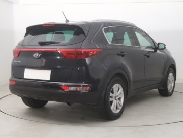 Kia Sportage IV SUV 1.6 GDI 132KM 2017 Kia Sportage 1.6 GDI, Salon Polska, Serwis ASO, zdjęcie 4