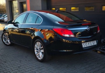 Opel Insignia I Sedan 2.0 CDTI ECOTEC 130KM 2013 Opel Insignia Opel Insignia 2.0 CDTI Cosmo 2.0 Diesel 130KM, zdjęcie 1