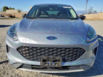 Ford Escape III 2022 Ford Escape Se 2022 2.5 Hybryda 200KM, zdjęcie 5