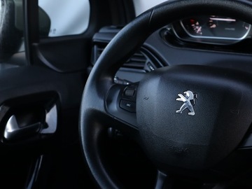 Peugeot 208 I Hatchback 3d 1.4 VTI 95KM 2012 Peugeot 208 1.4 VTi, Navi, Klima, zdjęcie 17