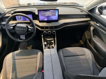 Skoda Superb IV Liftback 2.0 TDI 193KM 2025 Skoda Superb Superb Edition 130 2,0 TDI 142 kW 7-biegowa DSG 4x4 2.0 Diesel, zdjęcie 12