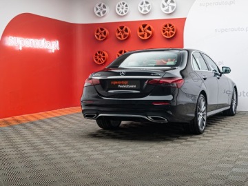 Mercedes Klasa E W213 Limuzyna Facelifting 2.0 220d 200KM 2022 MERCEDES-BENZ E Klasa 220 d 4-Matic 2.0 (200KM) 2022, zdjęcie 5