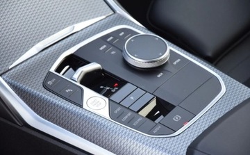 BMW Seria 3 G20-G21 Limuzyna 2.0 320d 190KM 2023 BMW Seria 3 320d xDrive 190KM, M Pakiet, Shadow Line, HiFi, Kamera cofania, zdjęcie 15