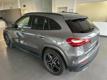 Mercedes GLA II Off-roader Facelifting 1.3 200 163KM 2025 MERCEDES-BENZ GLA 200 AMG Line Suv 1.3 (163KM) 2025, zdjęcie 3
