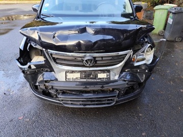 Volkswagen Touran I 2.0 TDI 140KM 2009 Volkswagen Touran 2.0 TDI 140KM Trendline 2009r, zdjęcie 1